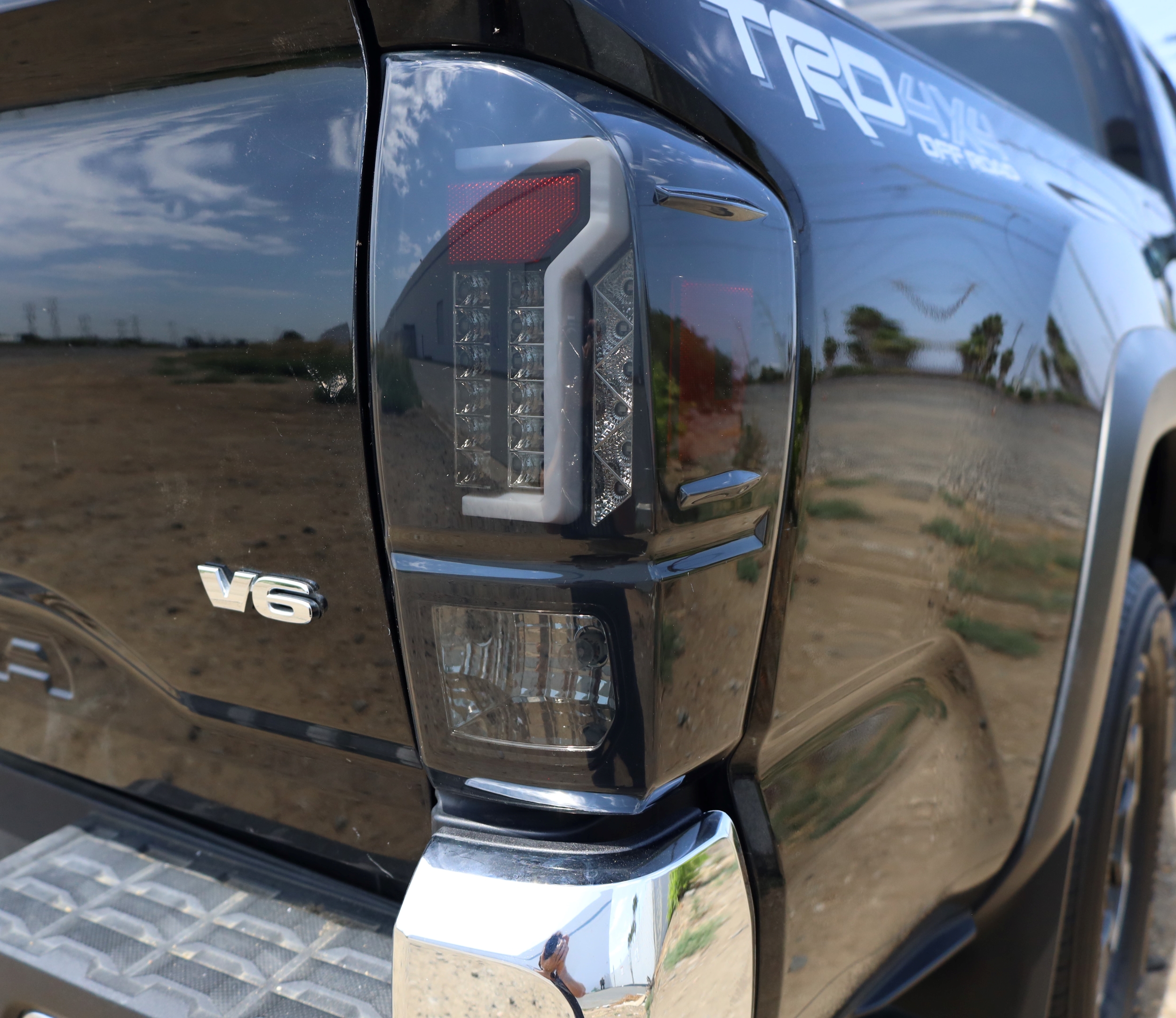 Winjet CTWJ-0466-BS Tail Light Assembly - Image 8